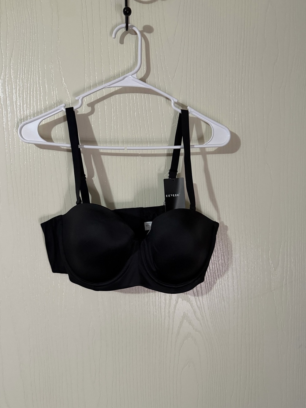 Women’s Black Bra - Smooth Everyday Support Size 38D NWT